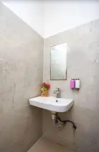 Kiaan Inn - 12