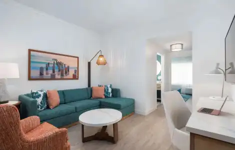 DoubleTree Suites by Hilton Naples - 141