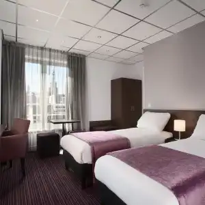 Luxer - 26