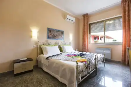 Il Sole Guesthouse - 5