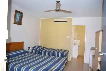 Tropic Coast Motel - 45