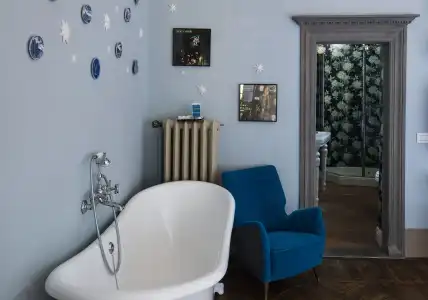 AdAstra Suites - 8