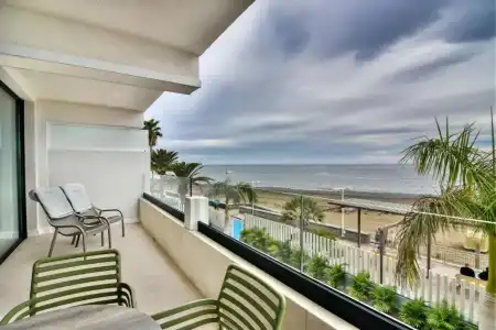 Relaxia Beverly Suites - 18