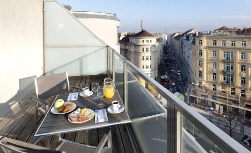Eurostars Embassy - 11