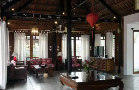 Full Moon Village - 28