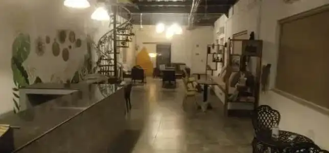 Oasis Boutique - 14