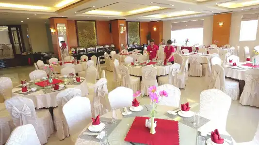 Golden Halong - 23