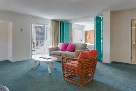 Oasis Waikiki - 95