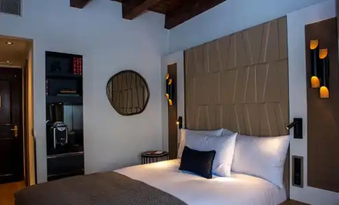 Hôtel Les Armures - 69