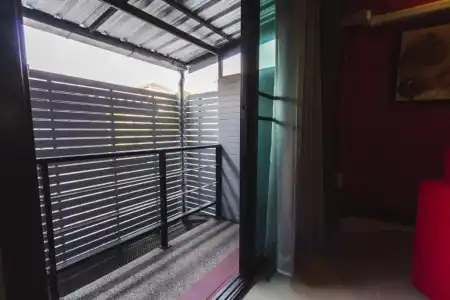 Chez Pom - 78