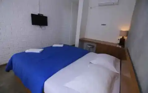 Pawon Cokelat Guesthouse - 5