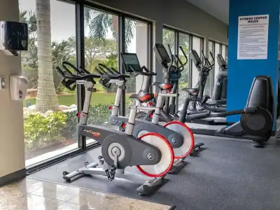 Hilton Palm Beach PBI - 25