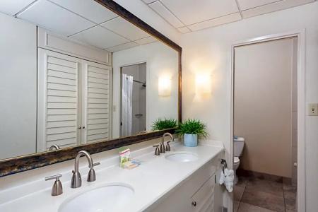 DoubleTree by Hilton San Diego Bayside - 112