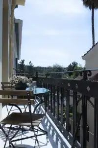Beautiful City Suites - 60