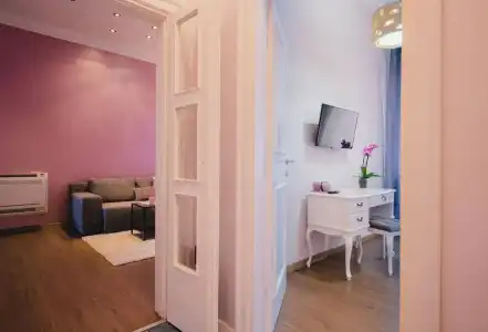 D&A Center Apartments - 0