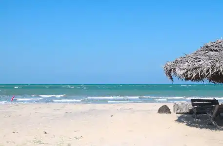 Giman Free Beach Resort - 9
