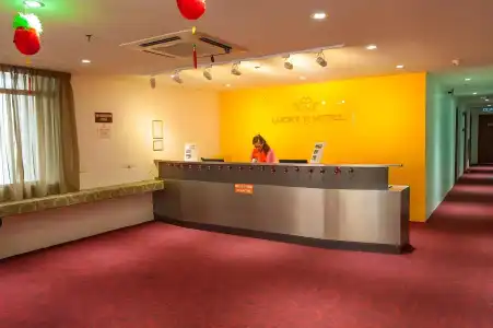 OYO 818 11 - 12