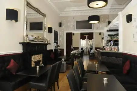 Revolver Edinburgh - 29