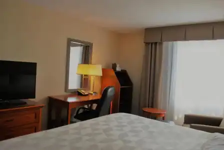 Holiday Inn & Suites Ottawa Kanata by IHG - 60