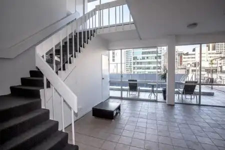 Ridge Apartment - 8