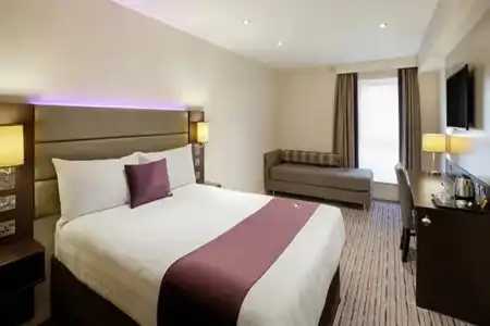 Premier Inn London Leicester Square - 6