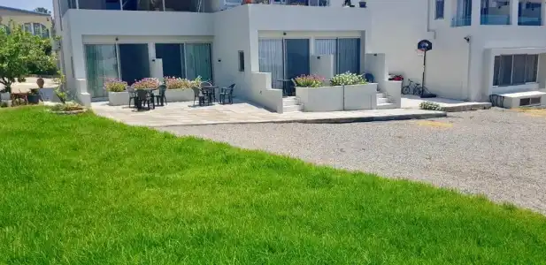 Pals Studios Pefkos - 10