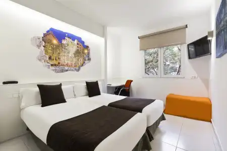 & Apartments Travessera - 28