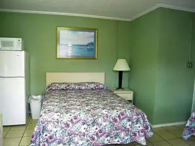 Bayfront Cottages - 31