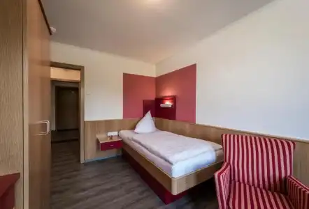 Kloster Neustadt - 1