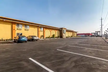 Quality Inn & Suites near Downtown Bakersfield - 31