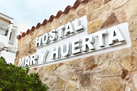 Hostal Mar y Huerta - 0