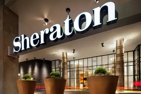 Sheraton Grand Los Angeles - 21