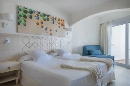 Iberostar Waves Royal Andalus - 1