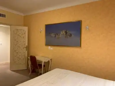 Hôtel Chiffre - 79