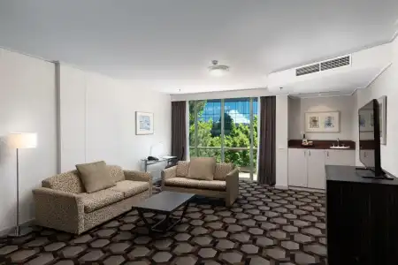 Rydges Canberra - 3