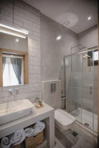 Oikia Guesthouse - 43