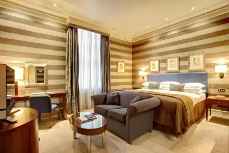 The Chester Grosvenor - 32