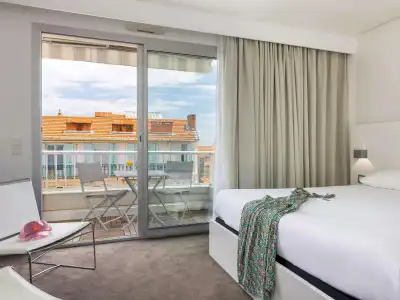 ibis Styles Menton Centre - 6