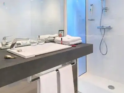 ibis Styles Menton Centre - 86