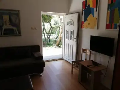 LaRos Apartments - 124