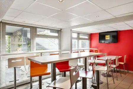 Première Classe Vannes - 16