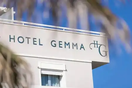 Gemma - 0