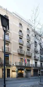 Moderno Barcelona - 0