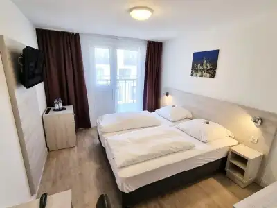 Adler Frankfurt - 39