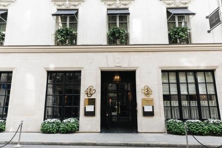 Le Burgundy - 48