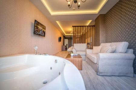 Elegance Luxury Executive Suites - Adults Only - 40