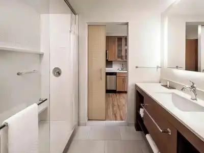 Residence Inn by Marriott San Diego Downtown/Bayfront - 92