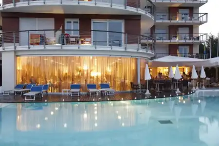 Jesolopalace & Aparthotel - 7