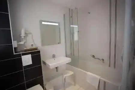 Best Western Le Roof - 162
