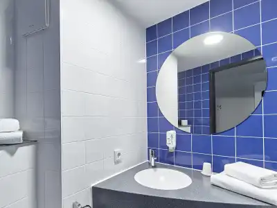 B&B Köln-Troisdorf - 7